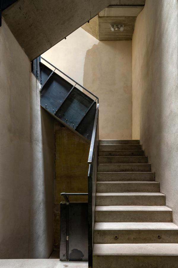 Kuenstlerzimmer Im Kulturhaus Haeselburg Гера Экстерьер фото