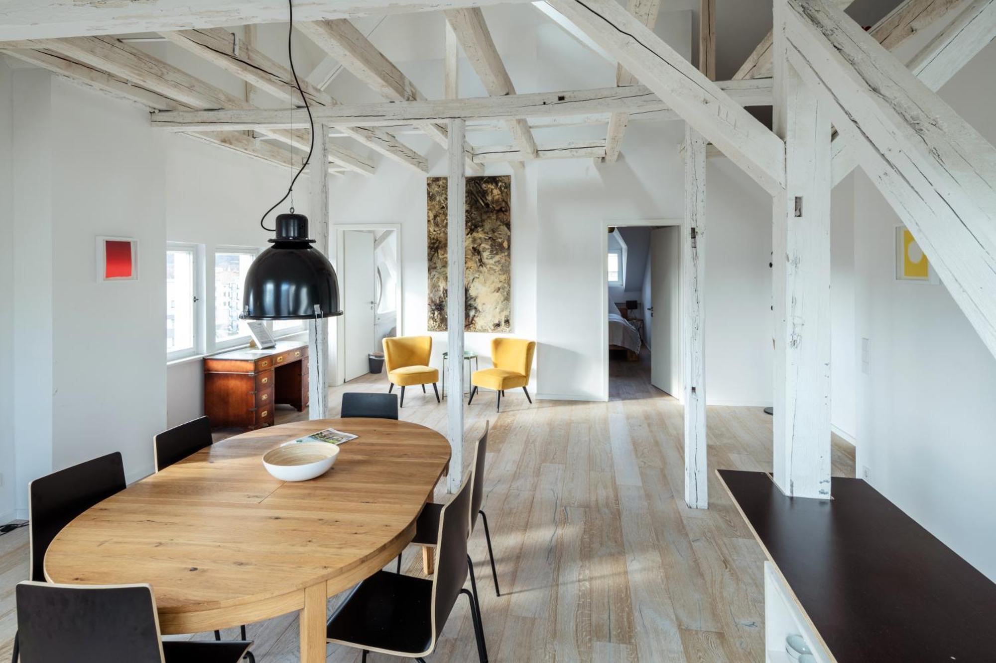 Kuenstlerzimmer Im Kulturhaus Haeselburg Гера Экстерьер фото